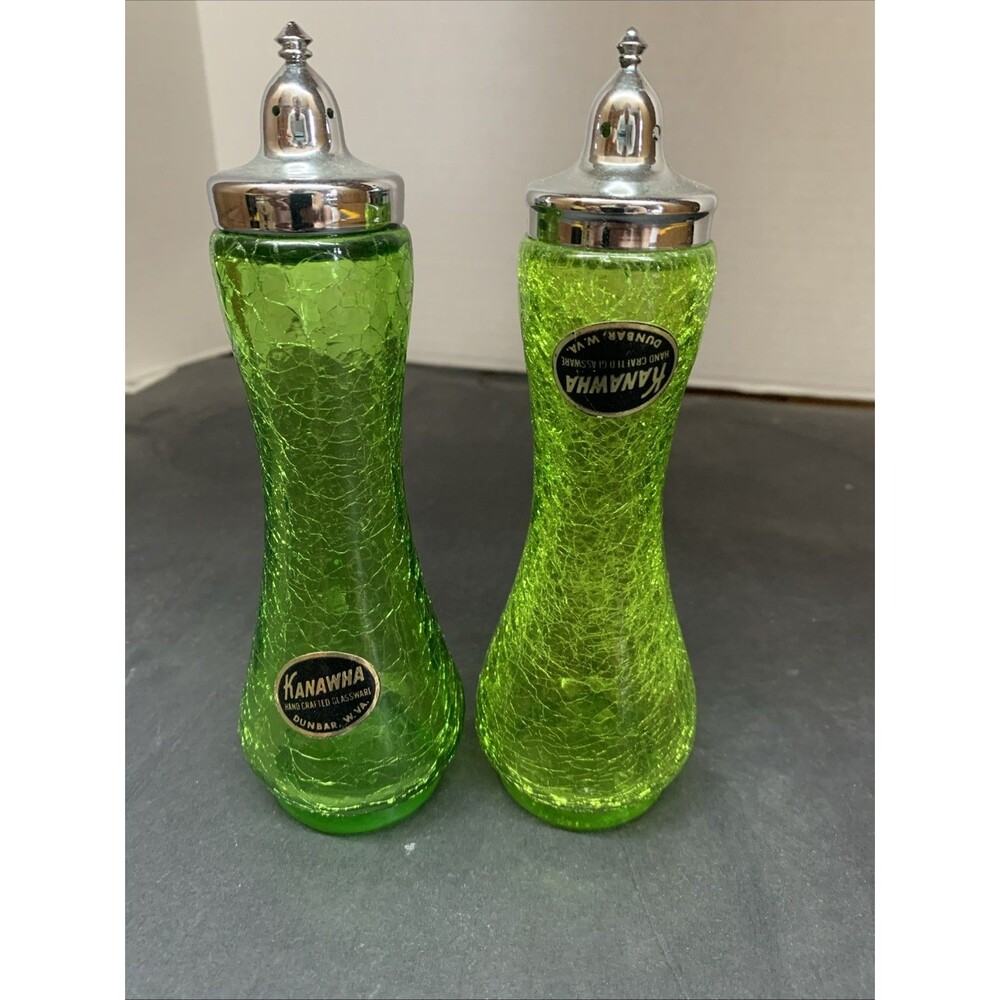 Salt & Pepper shakers Vintage Kanawha GREEN Crackle glass Dunbar, W. VA.